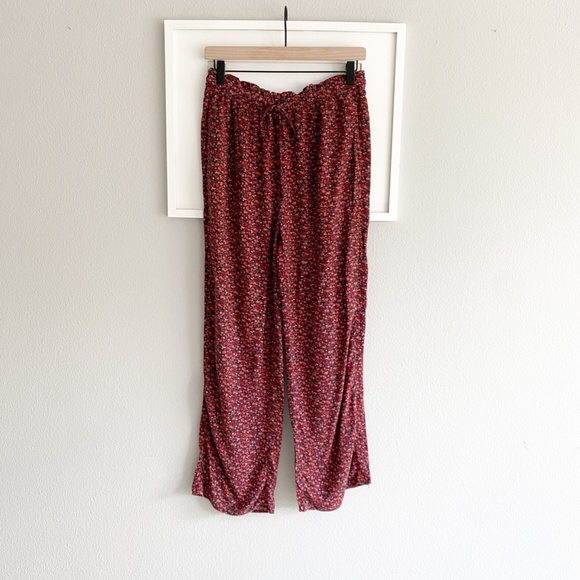 American Eagle Floral Flowy Drawstring Pants - Picture 5 of 10